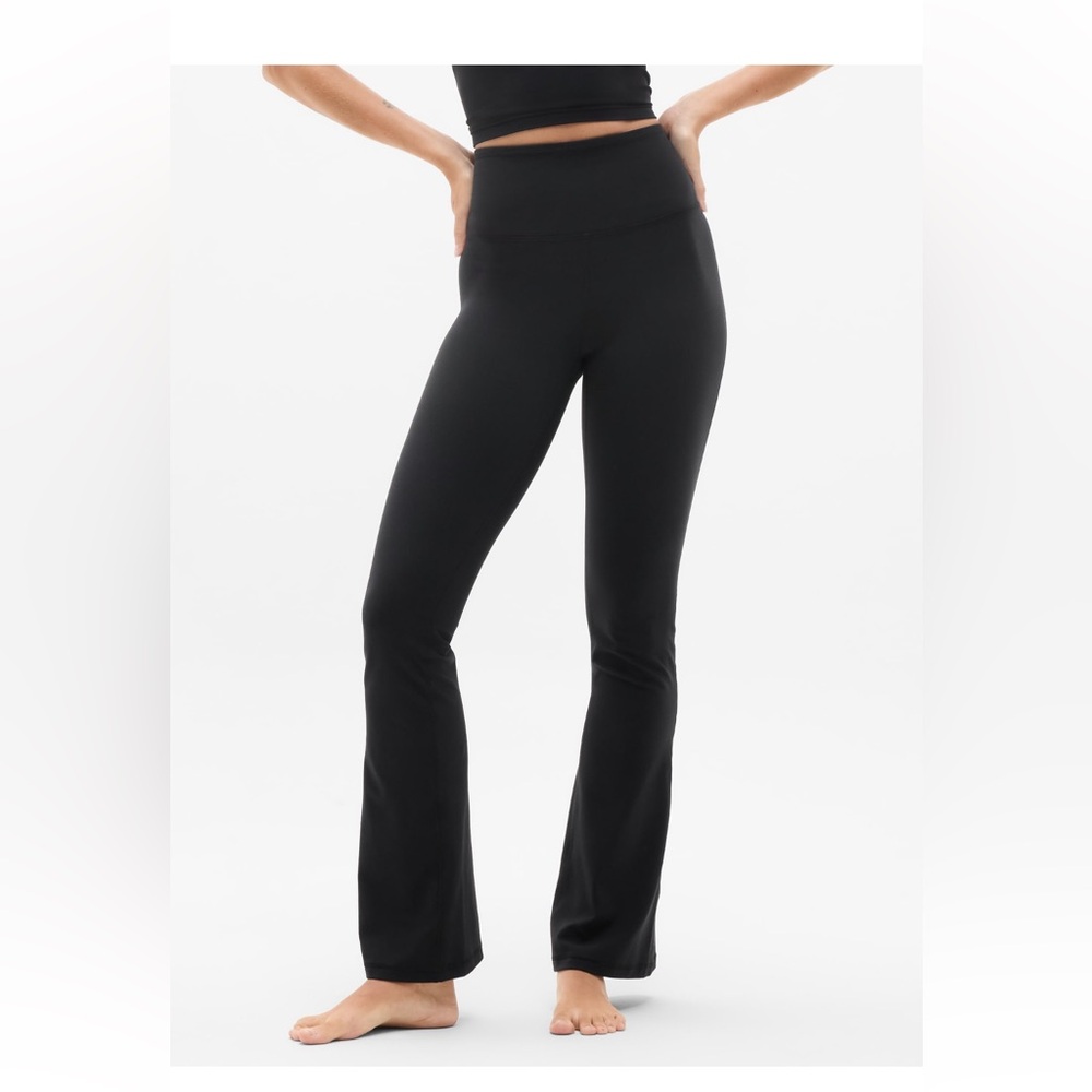 NWT Athleta Mini Flare Pant, black, XS petite
